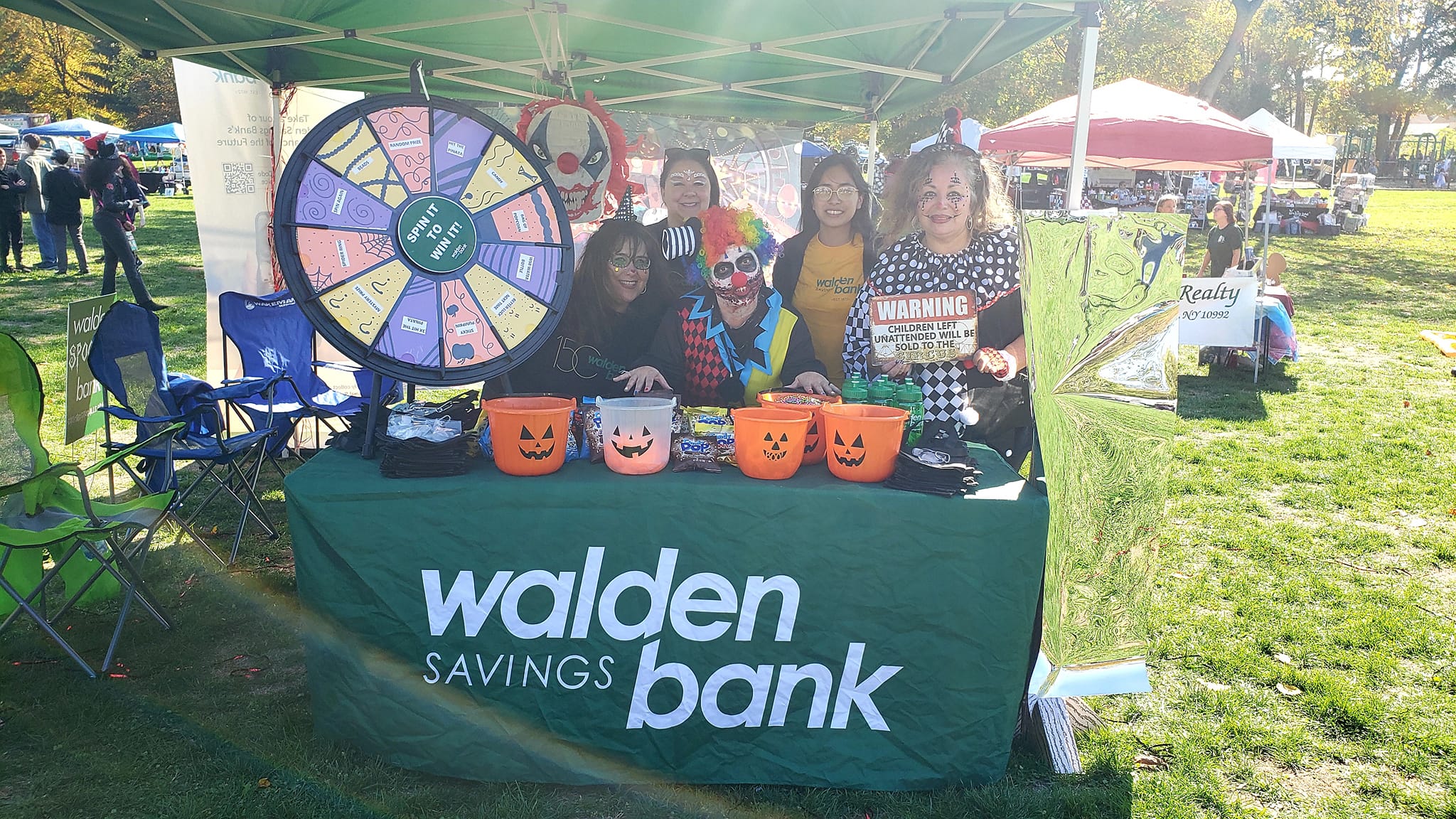 Walden Savings Bank Participates in Community Halloween Event 